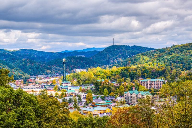 Gatlinburg, Tennessee: Mountain Town with Mountain-Sized Attitude