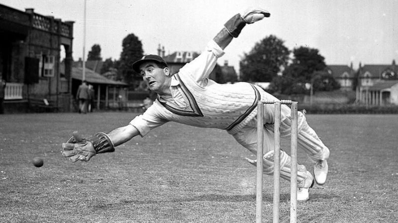 Godfrey Evans, English cricketer – 1999