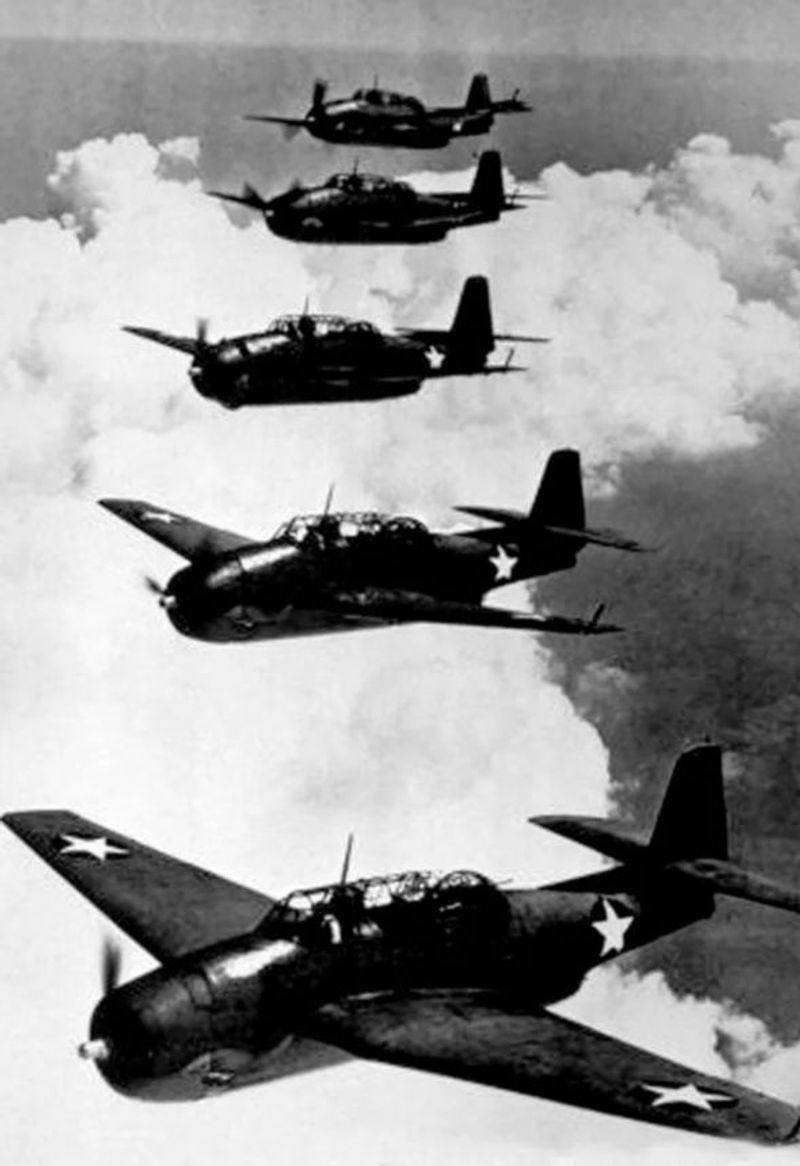 The Lost Squadron: Five Naval Aircraft