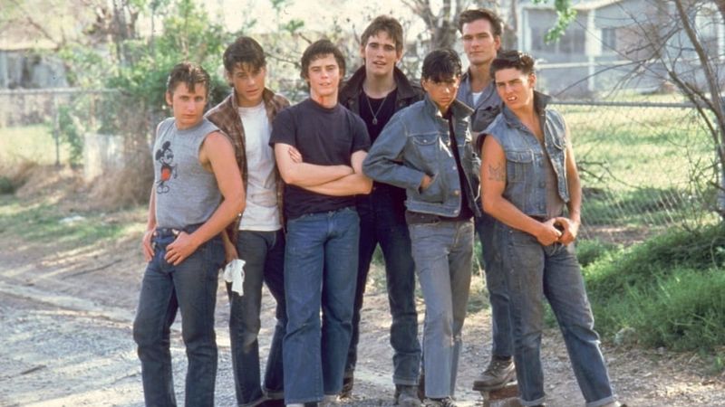 The Cast Was Split Into “Greasers” and “Socs” Even Off-Camera