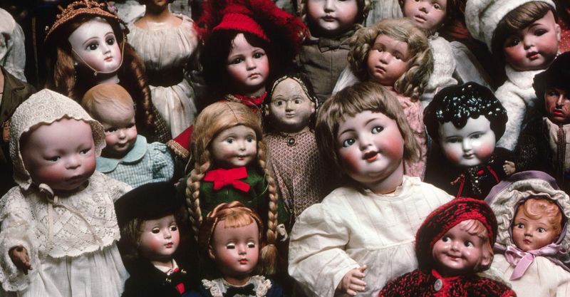 The Midnight Toy Awakening