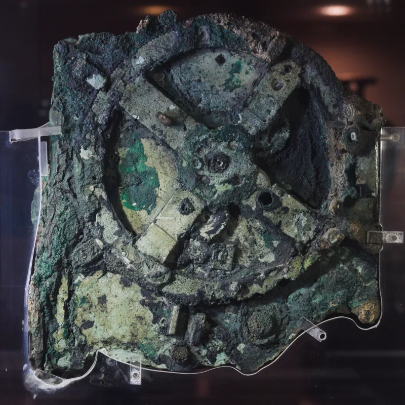 The Antikythera Mechanism (1901, Greece)
