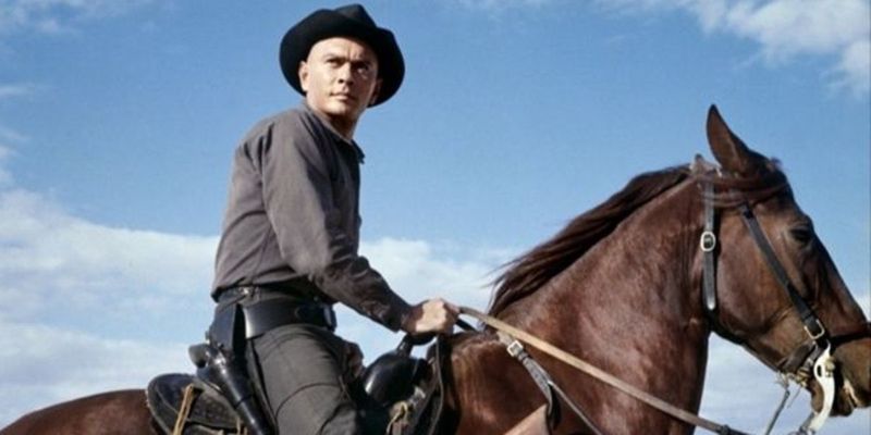 Yul Brynner (Chris Adams)