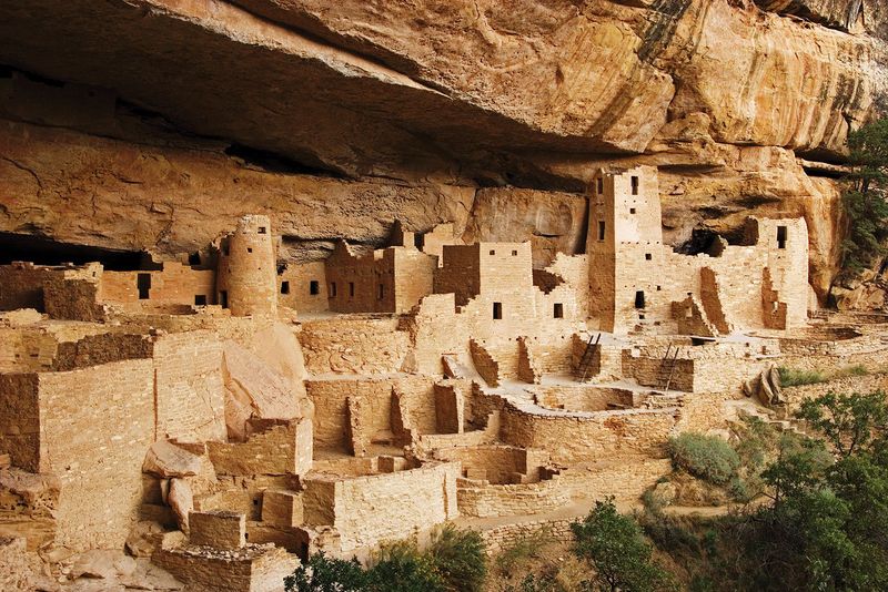 The Ancestral Puebloans' Cliff Dwellings