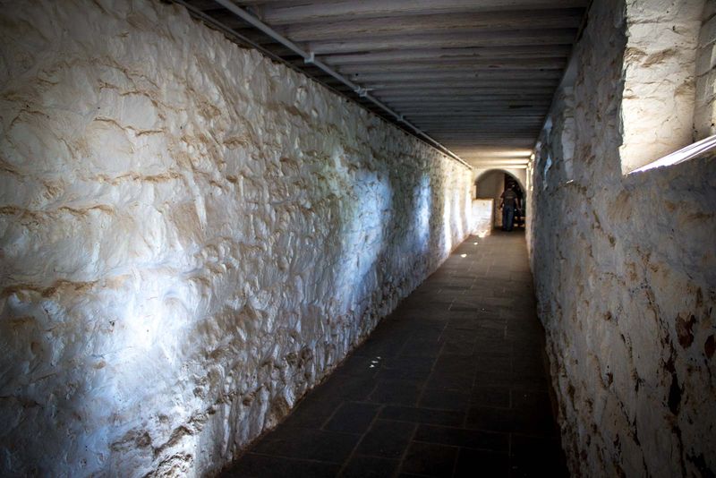 Monticello Slave Tunnels