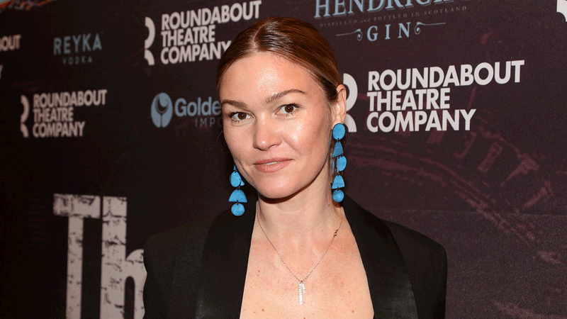 Julia Stiles