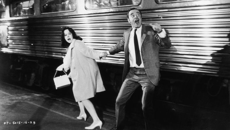 The Out-of-Towners (1970)