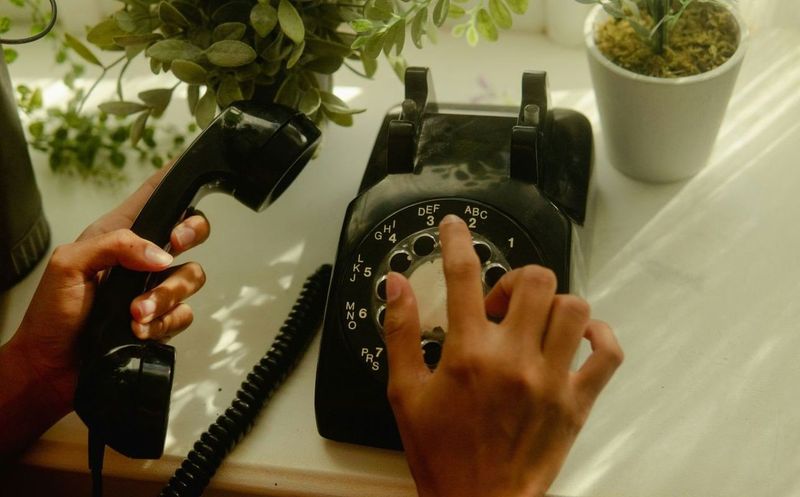 Calling Friends on the House Phone—Without Caller ID