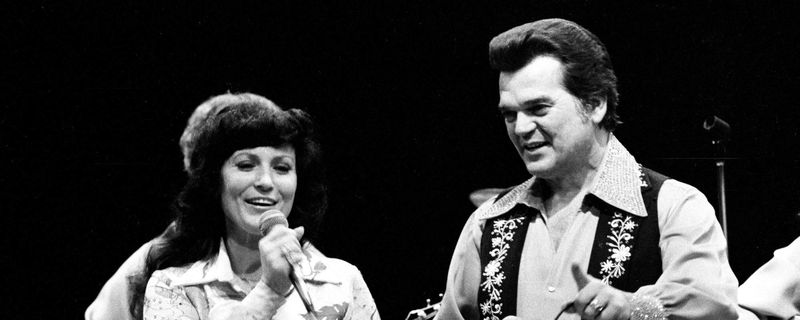 Conway Twitty & Loretta Lynn's Forbidden Love in 