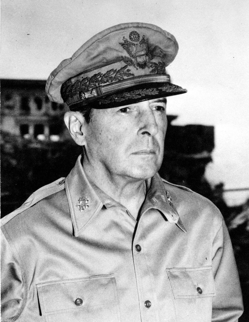General Douglas MacArthur (USA)
