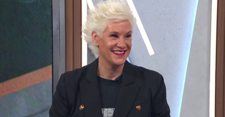 10 Unforgettable Food Network Moments With Anne Burrell That Made Her a Legend