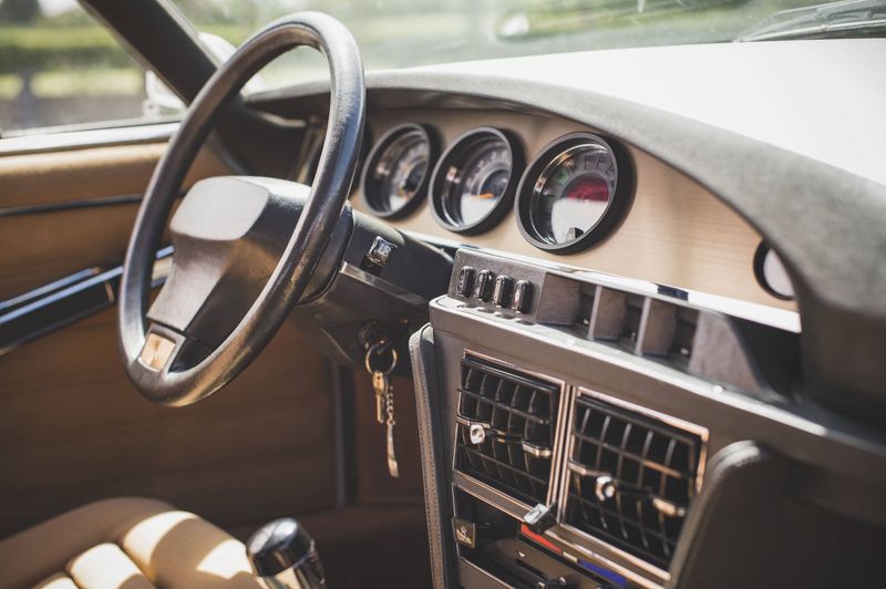 The Spaceship Console: 1971 Citroën SM