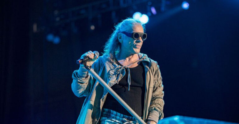 12 Replacement Metal Singers Who Blew the Originals Off the Stage
