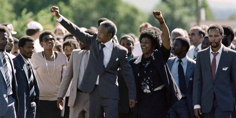 Nelson Mandela Freed After 27 Years