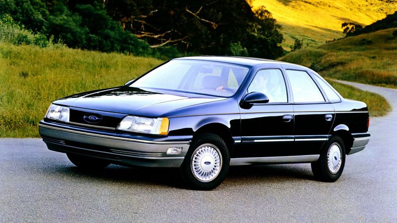 1986 Ford Taurus
