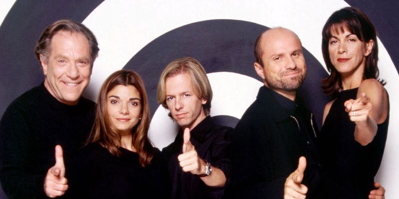 Just Shoot Me! (1997–2003)