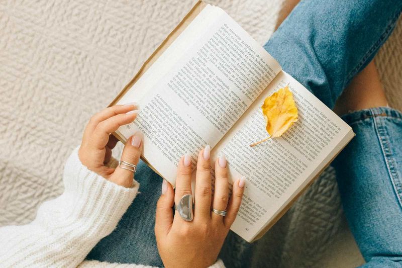 Reading Physical Books (E-Books Would Win)