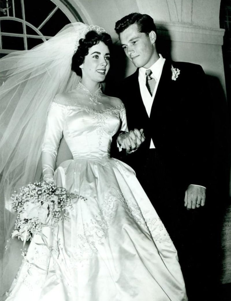 Elizabeth Taylor – Helen Rose (1950)
