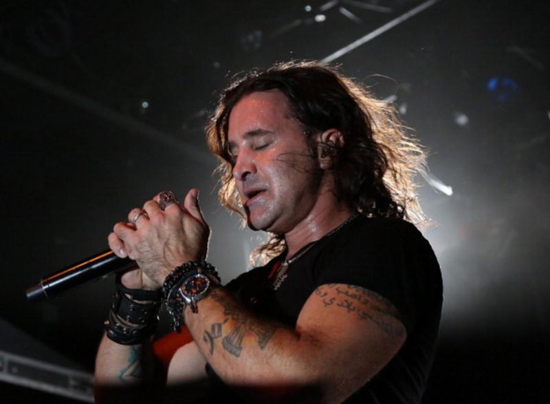 Scott Stapp’s Infamous Collapse (2002)
