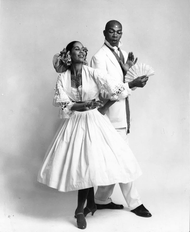 “House of Flowers Ballet” – House of Flowers (1954)
