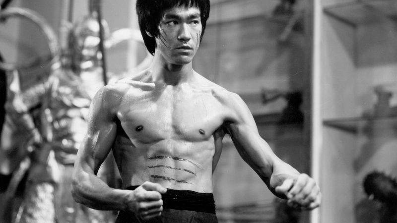 Bruce Lee: The Martial Arts Legend