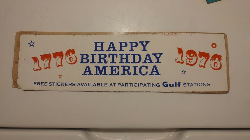 Bicentennial Gas Station Giveaways