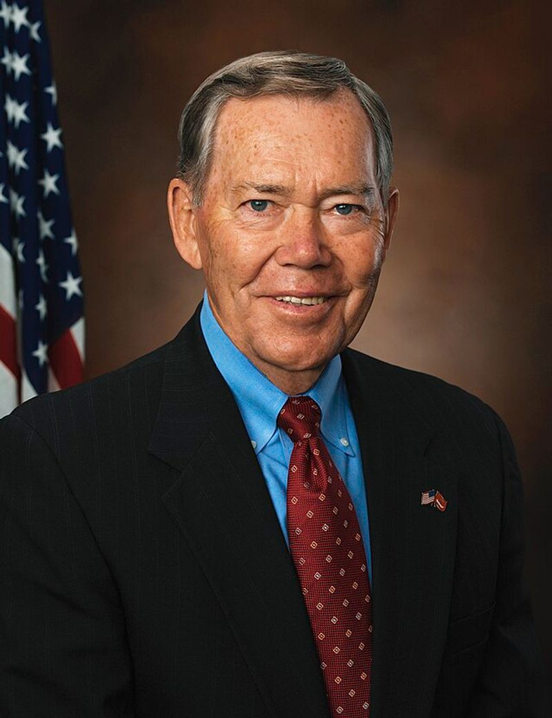 Craig L. Thomas, American politician, U.S. Senator from Wyoming, 2007