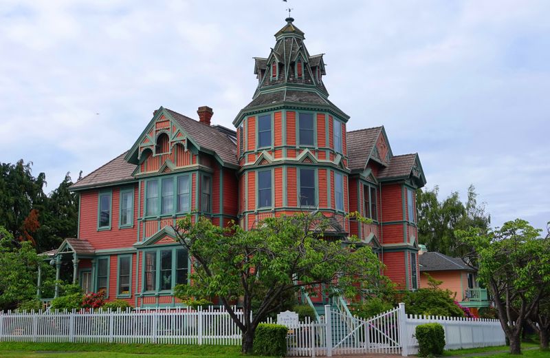 Port Townsend, Washington: Victorian Seaport of the Pacific