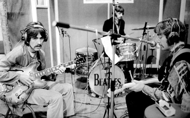 “Lucy in the Sky with Diamonds” – The Beatles (1967)