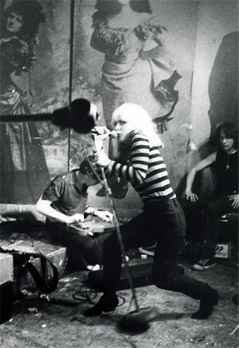 Debbie Harry (Blondie) – Punk-rock glam in the NYC club scene.