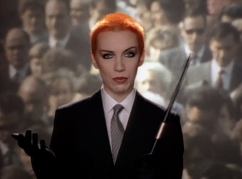 “Sweet Dreams” – Eurythmics