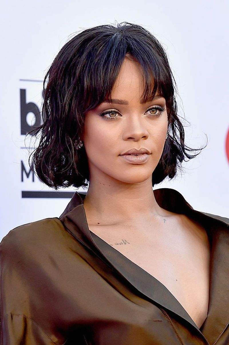 Blunt Bob with Bangs (1920s & 2020s Revival)