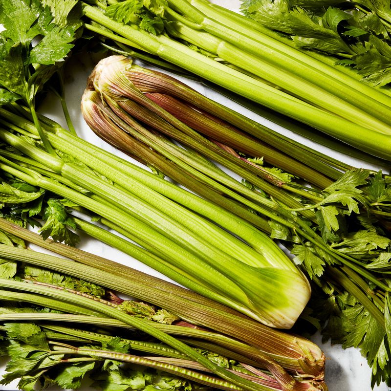 Celery (1 lb)