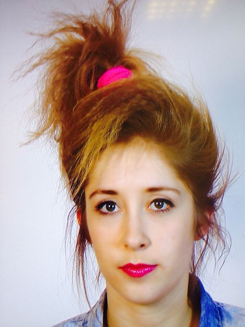 High Ponytail with Scrunchie (1980s-90s)