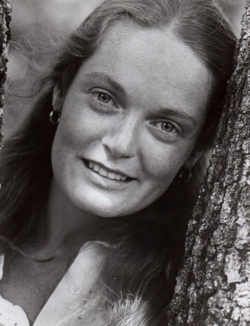 Elizabeth Hartman: Sensitivity That Hollywood Couldn't Protect