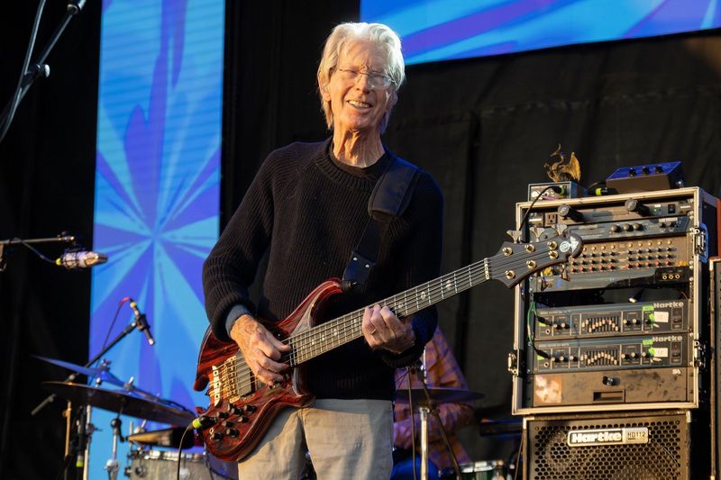 Phil Lesh (Grateful Dead)