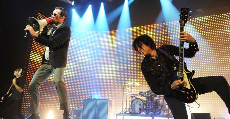 “Down” – Stone Temple Pilots