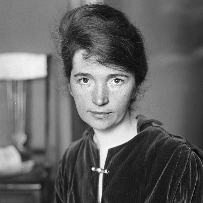 Margaret Sanger – The Woman Who Invented Birth Control (With a Dark Past)