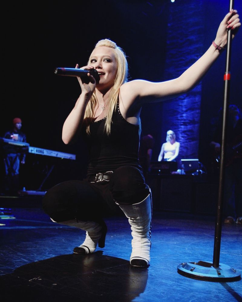 Hilary Duff's Teen Pop Revolution