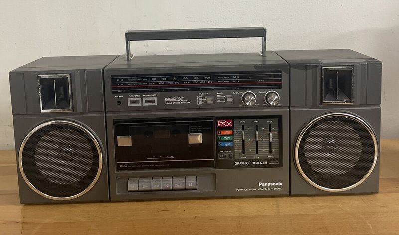Creating Radio Mixtapes
