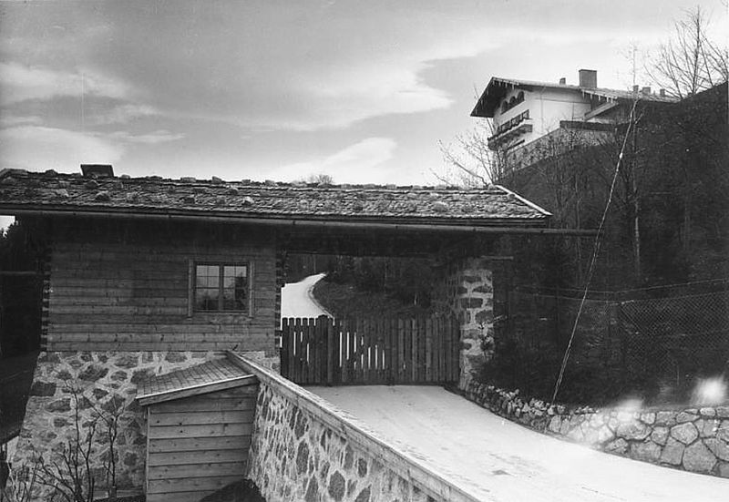 FACT: Hitler Slept Through The Invasion's Start