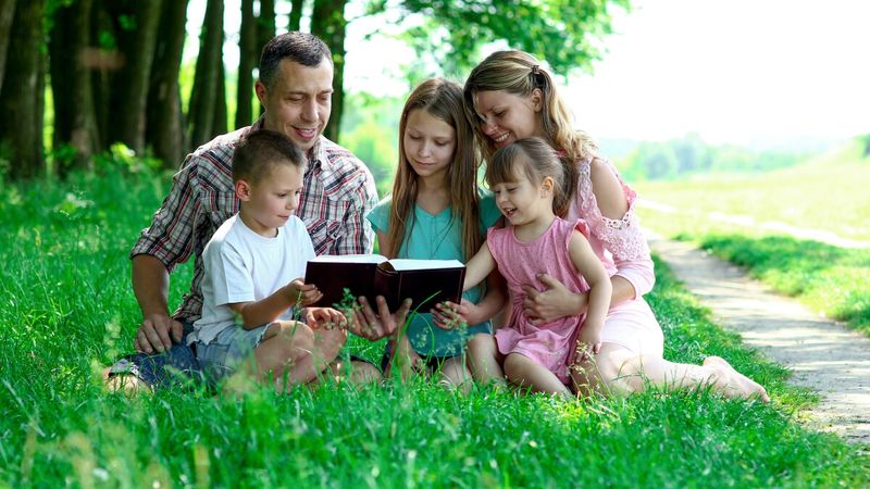 Daily Scripture Study Provides Guidance