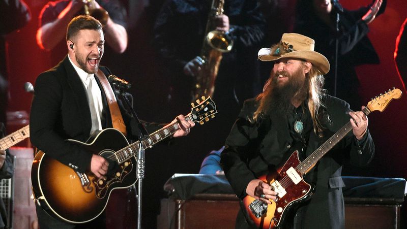 “Tennessee Whiskey” – Chris Stapleton (2015)