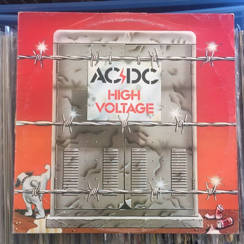 AC/DC – High Voltage (1975)