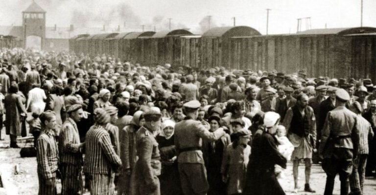 From 1933 to 1945: What It Was Like Living Through Hitler’s 12 Years of Terror