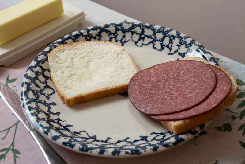 Pack Her Husband's Lunch (With a Handwritten Note)