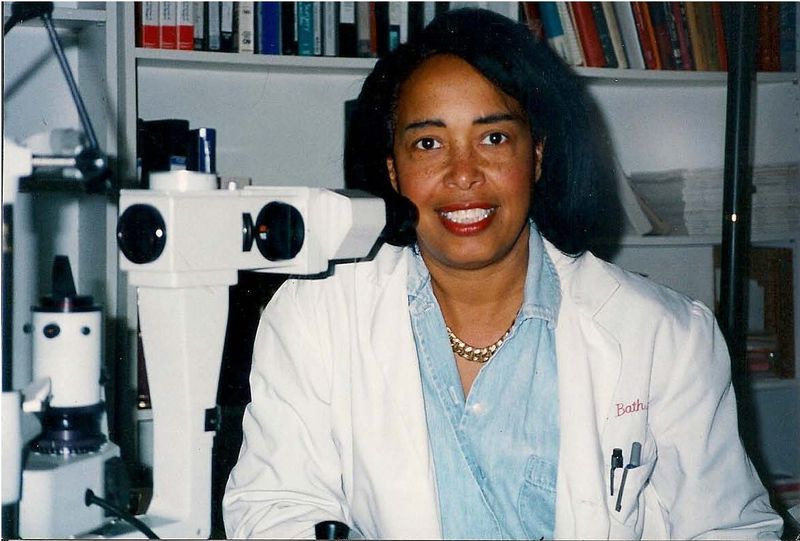 Dr. Patricia Bath – The Black Woman Who Invented Laser Cataract Surgery