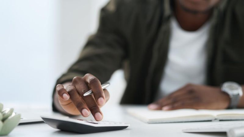 Salaried Jobs Are Better Than Hourly Ones