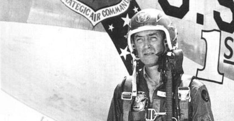Hollywood Hero, Real-Life Warrior: Jimmy Stewart’s Military Career Will Leave You Speechless