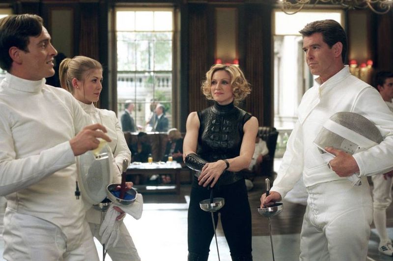 Madonna – Die Another Day (2002)
